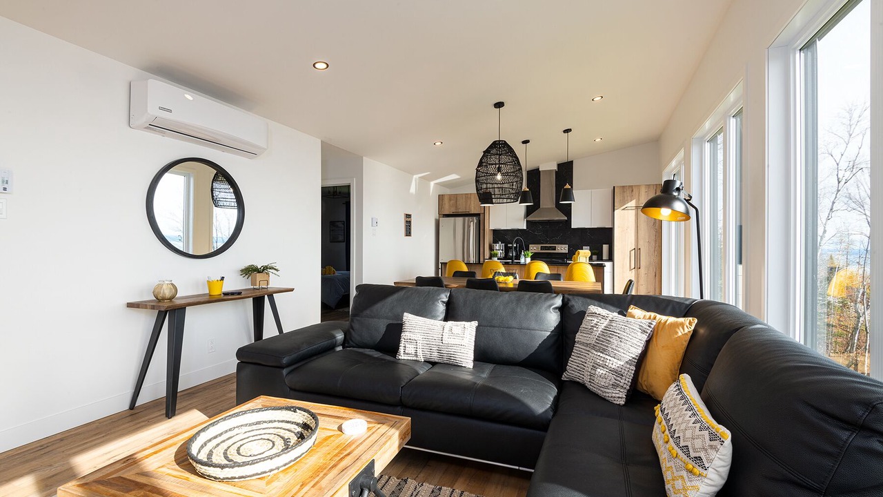 Photo of Livingroom in Saint-Joseph-de-la-Rive