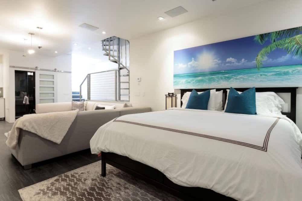 Photo of Bedroom in Playa Del Rey