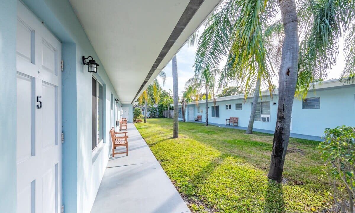 Photo of Outdoor in Santa Barbara Estates