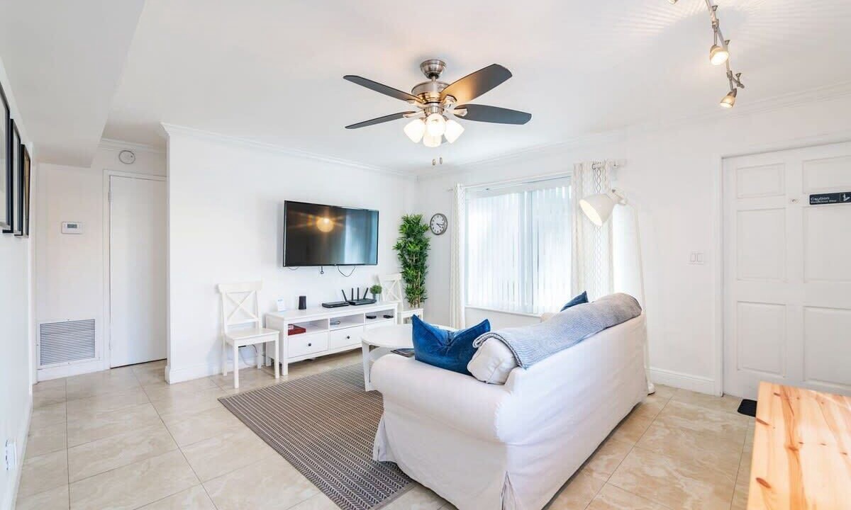 Photo of Others in Santa Barbara Estates