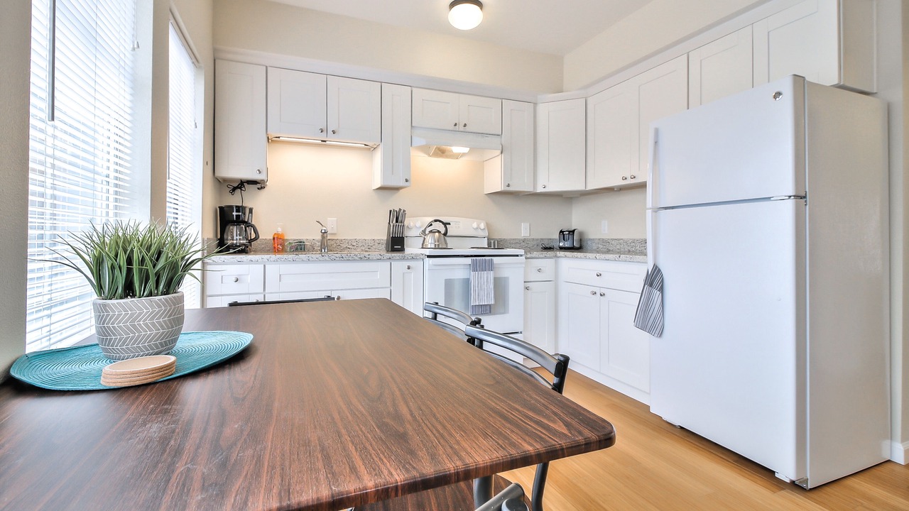 Photo of Kitchen in Newhall