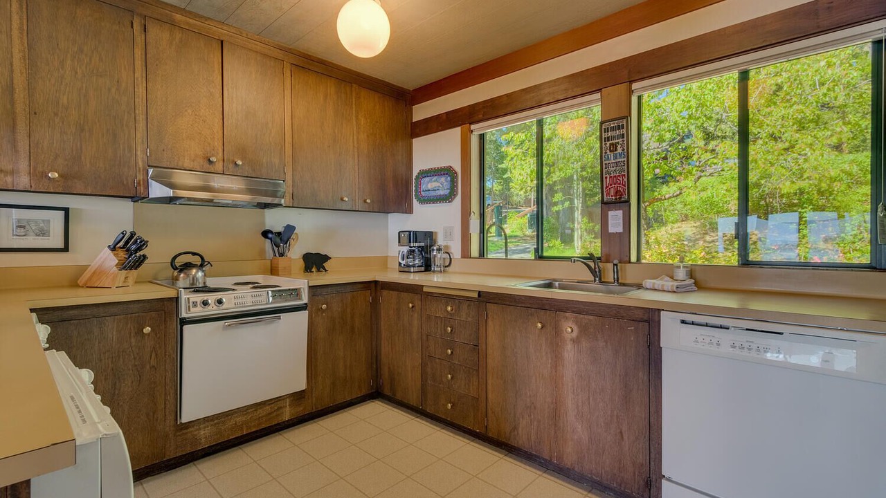 Photo of Kitchen in Tahoe Tavern