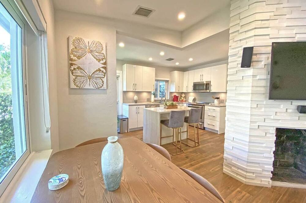 Photo of Kitchen in Victoria Park