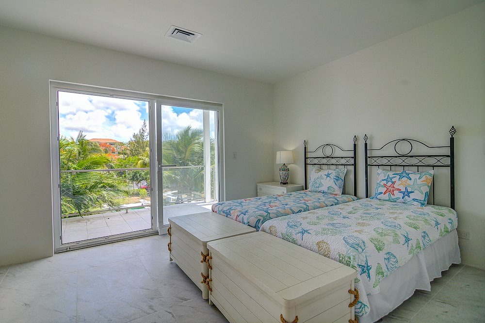 Photo of Bedroom in Nassau