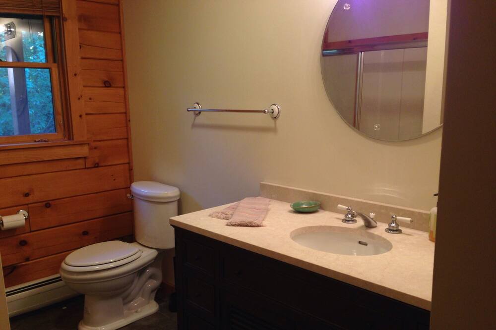 Photo of Bathroom in Mount Tremper