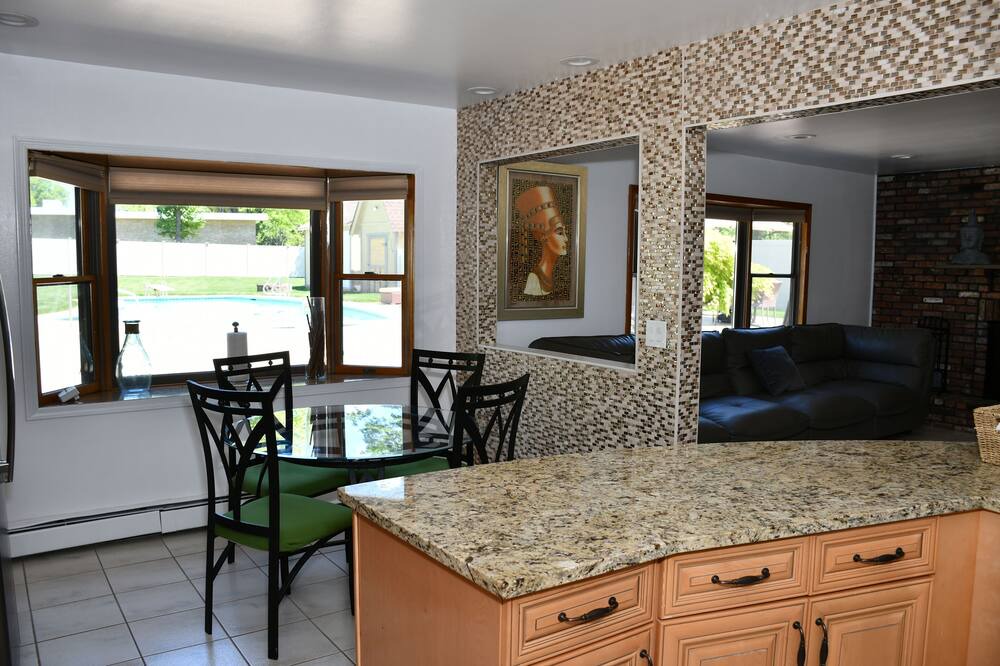 Photo of Livingroom in Valley Cottage