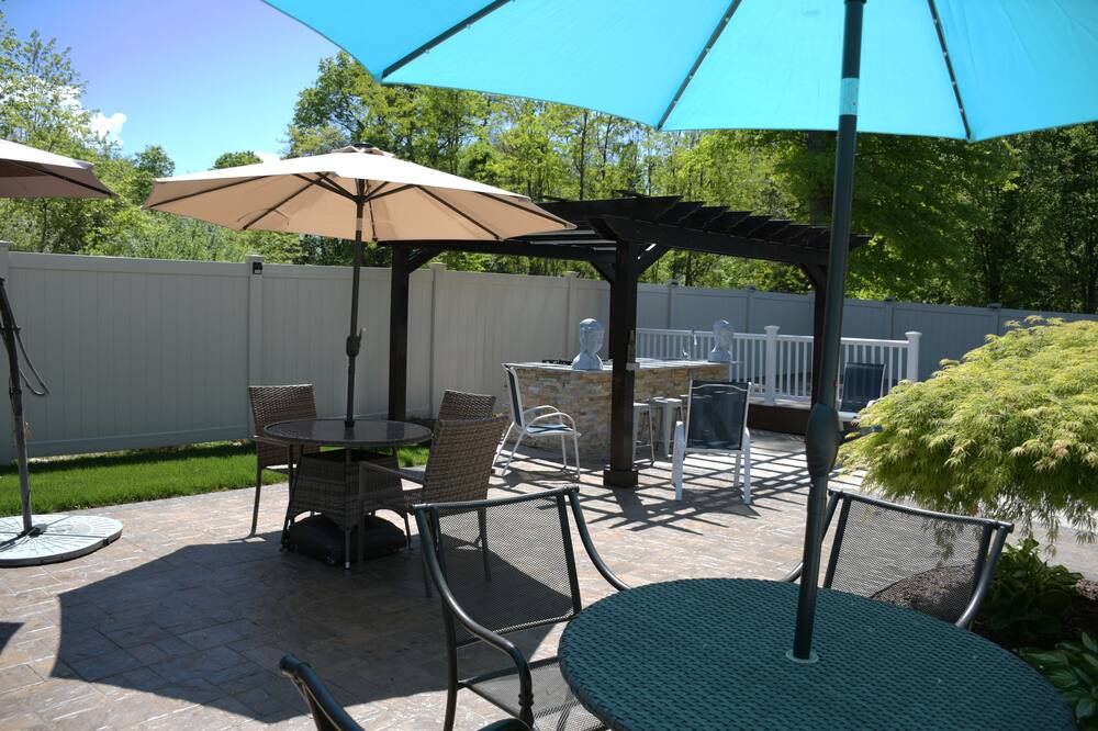 Photo of Patio Balcony in Valley Cottage