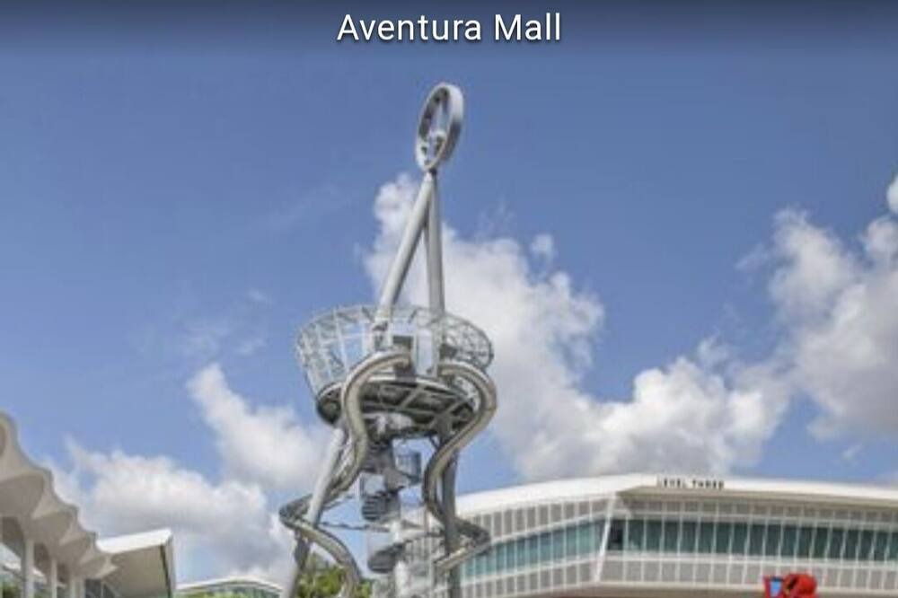 Photo of Outdoor in Biscayne Park