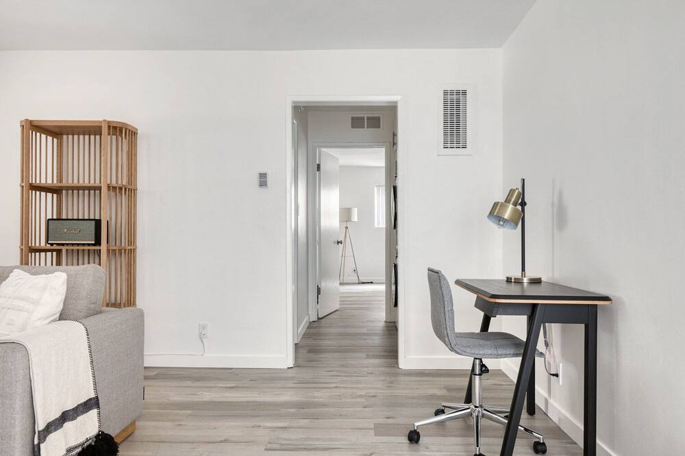 Photo of Bedroom in Valley Village
