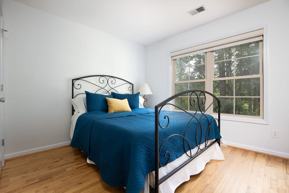 Photo of Bedroom in Columbiana