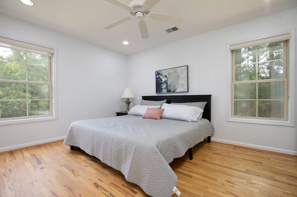Photo of Bedroom in Columbiana
