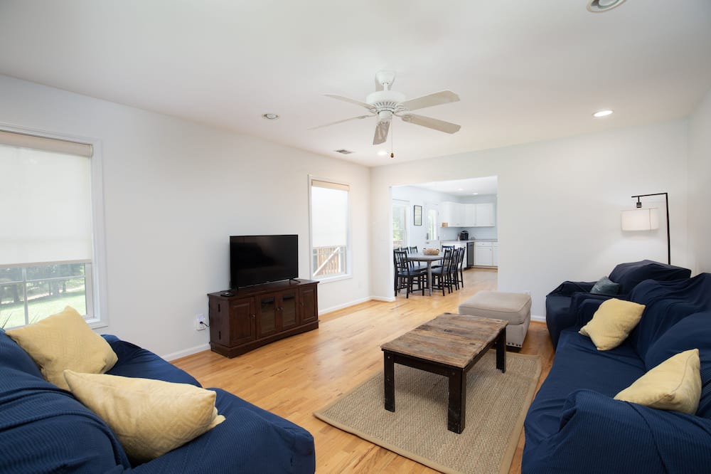 Photo of Livingroom in Columbiana