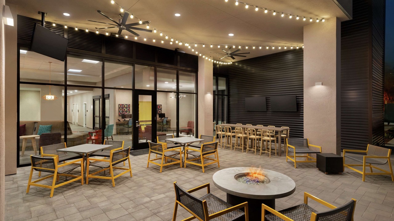 Photo of Outdoor in Warner Center