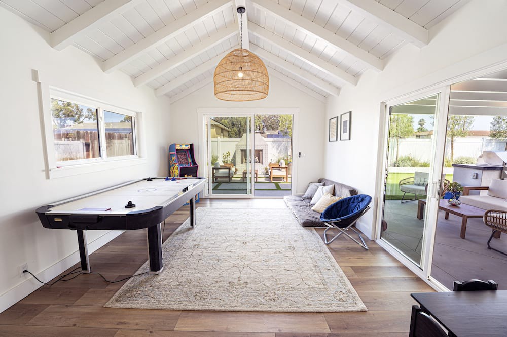 Photo of Livingroom in Costa Mesa