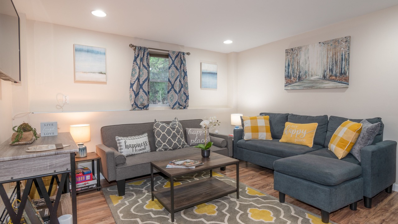 Photo of Livingroom in Vails Gate