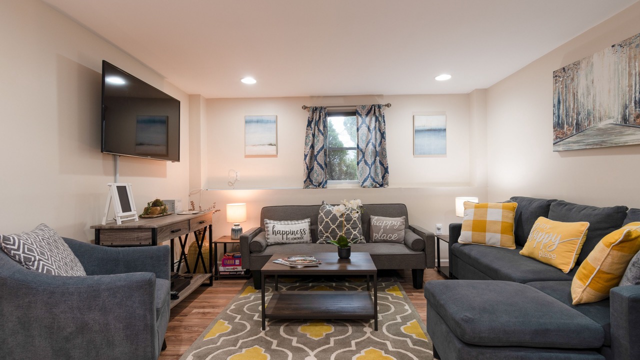 Photo of Livingroom in Vails Gate