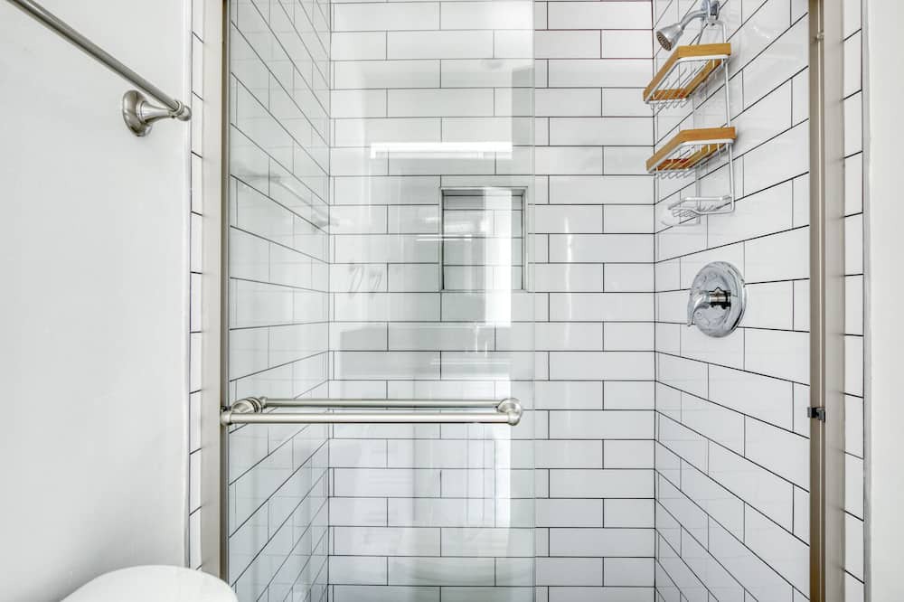 Photo of Bathroom in Valley Village