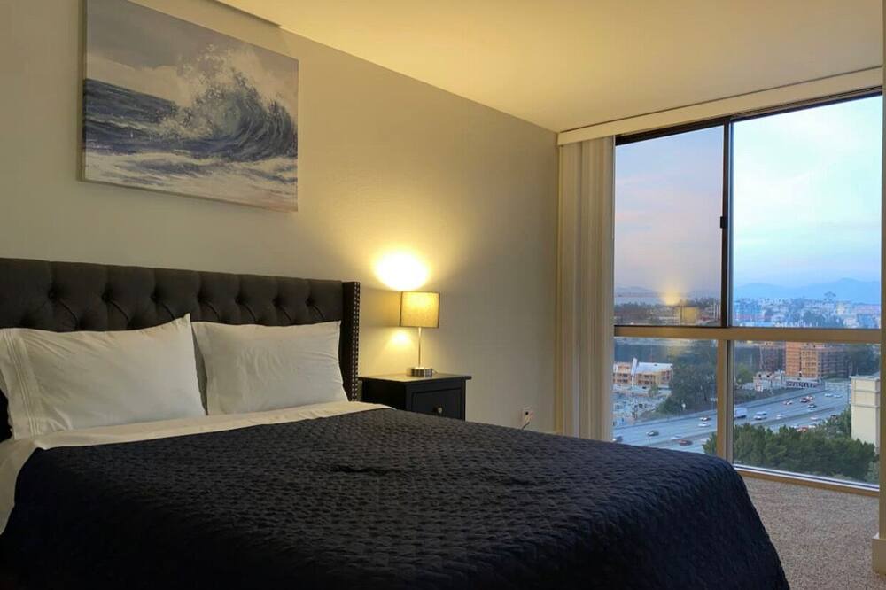 Photo of Bedroom in City West
