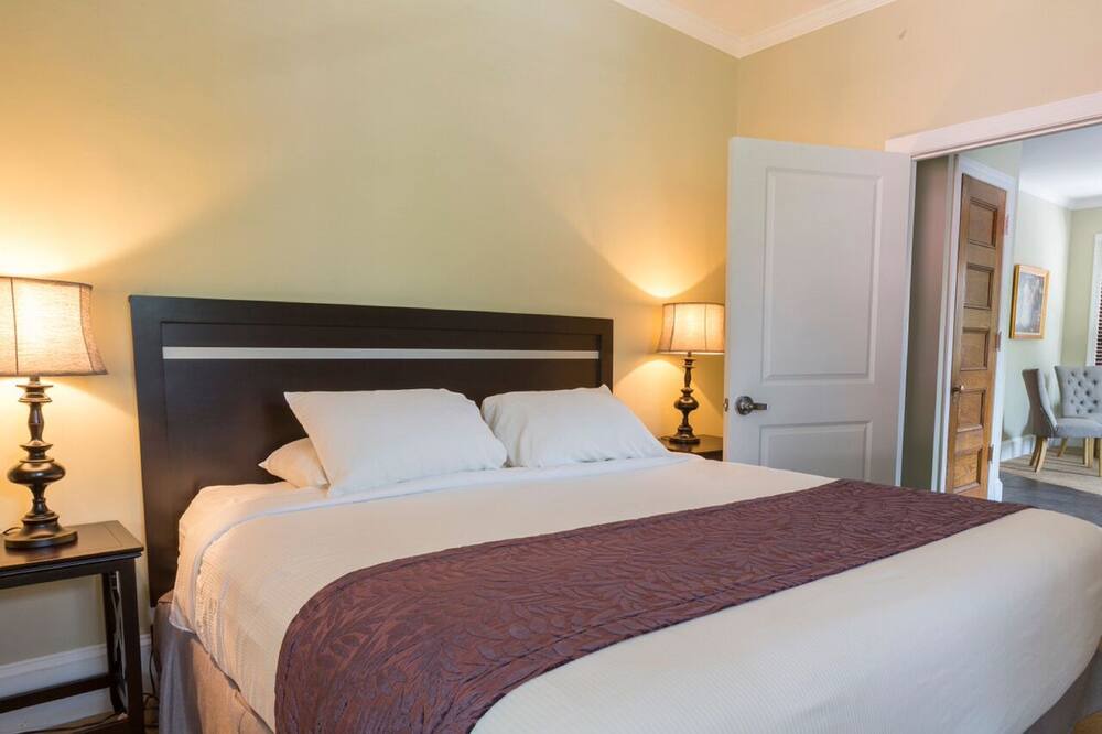 Photo of Bedroom in East Avenue