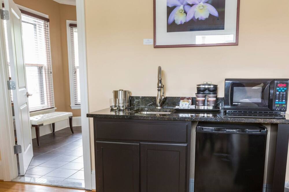 Photo of Bedroom in East Avenue