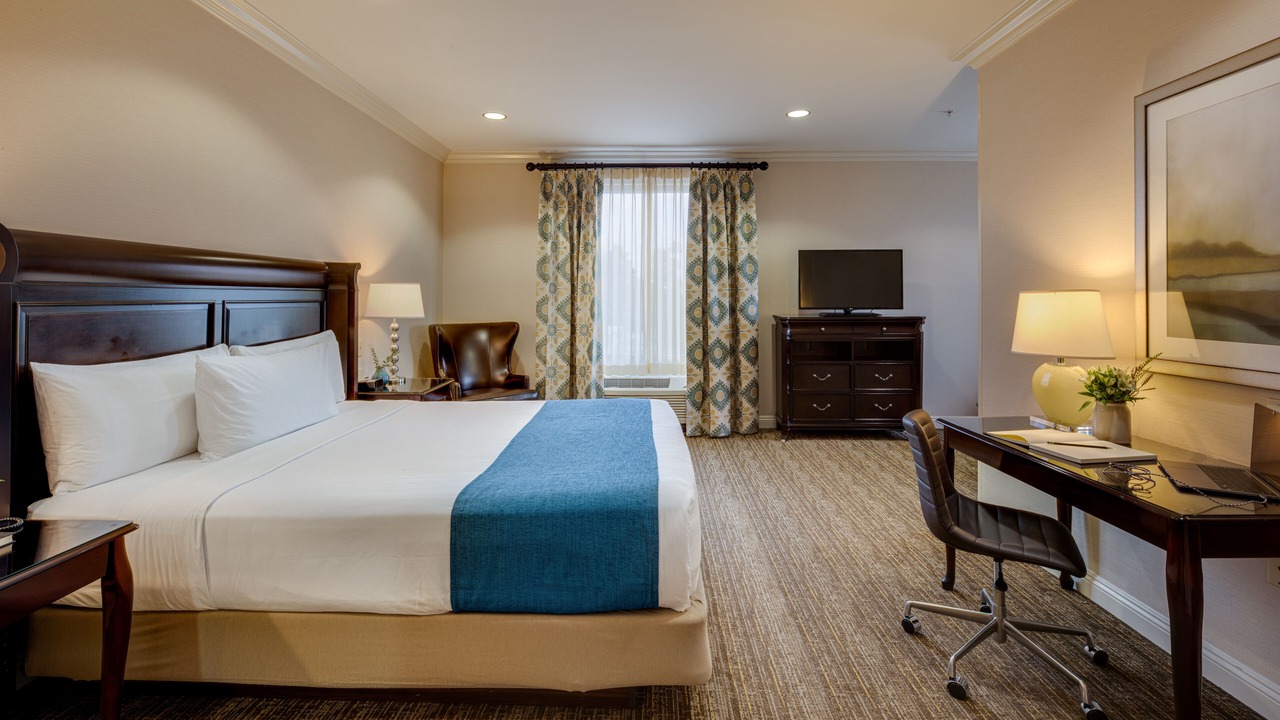 Photo of Bedroom in Downtown Village