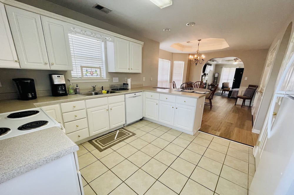 Photo of Kitchen in Pelham