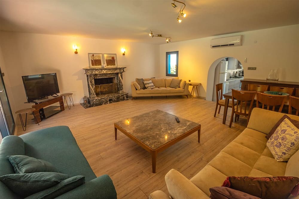 Photo of Livingroom in Torba