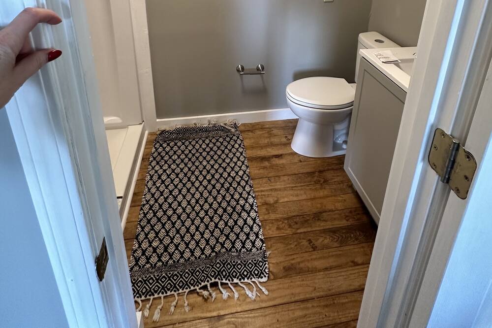 Photo of Bathroom in Orange Beach