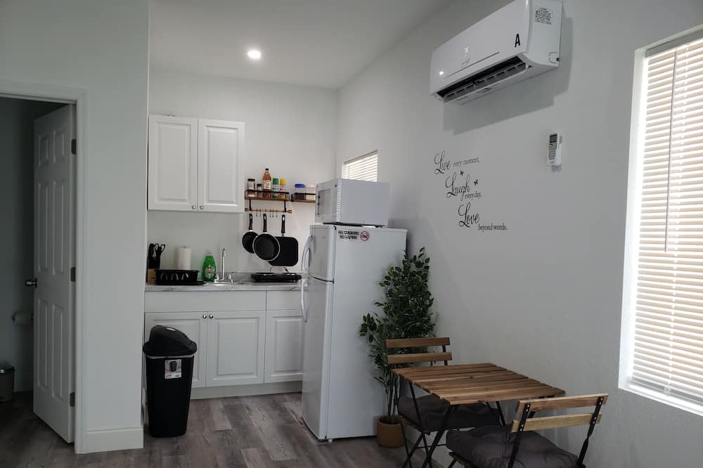 Photo of Kitchen in West Park