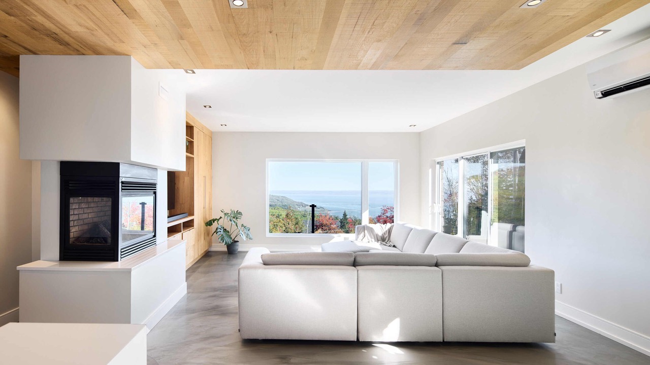 Photo of Livingroom in Saint-Joseph-de-la-Rive