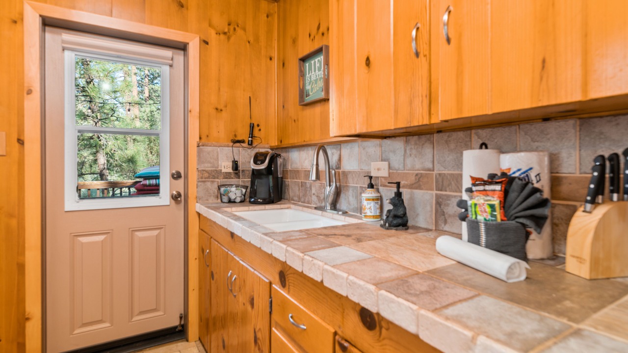 Photo of Kitchen in Big Bear City