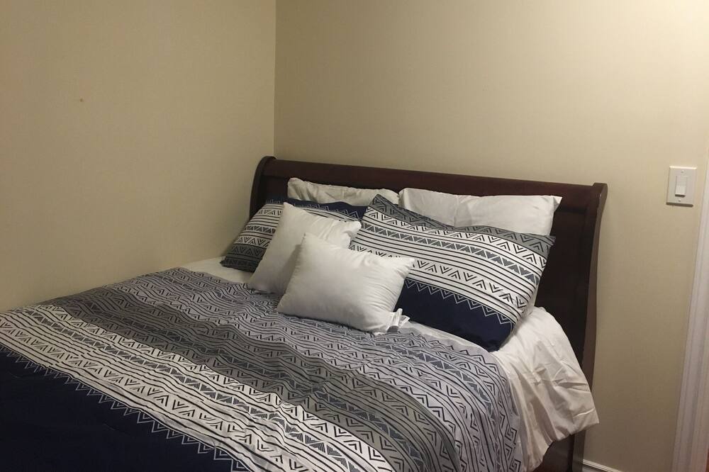 Photo of Bedroom in Acton