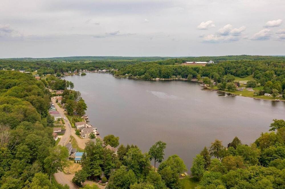 Photo of Others in Findley Lake