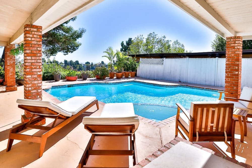 Photo of Outdoor in Bel Air