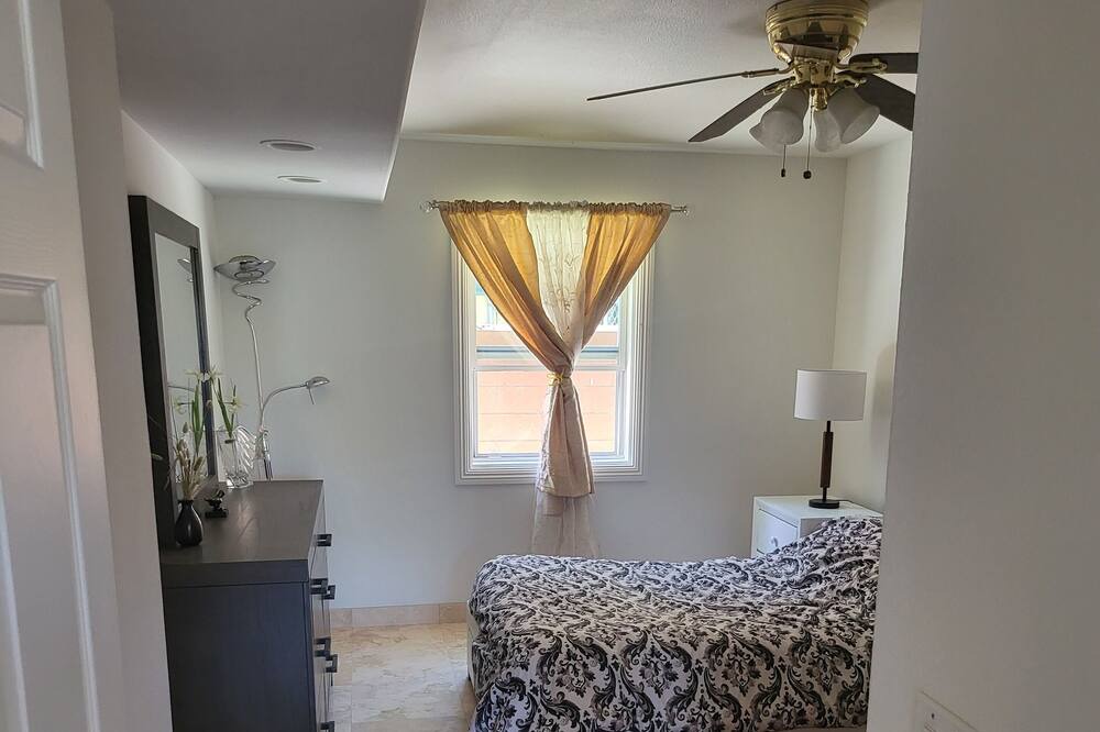 Photo of Bedroom in Olde Carlsbad