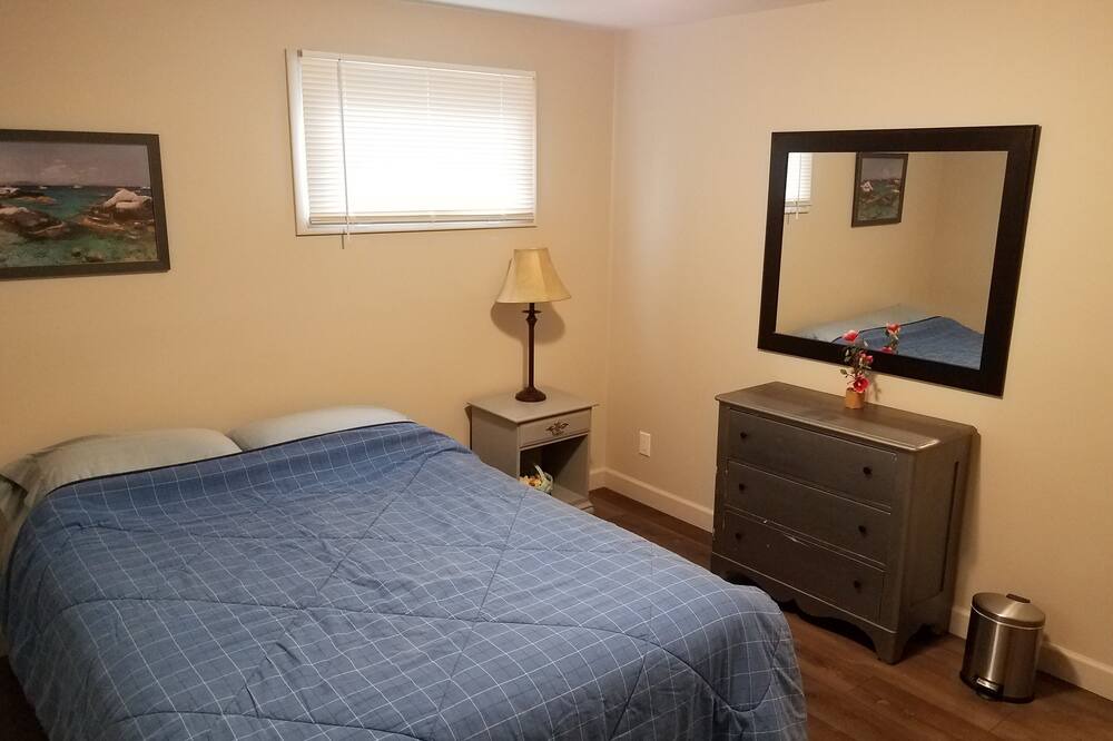 Photo of Bedroom in West Seneca