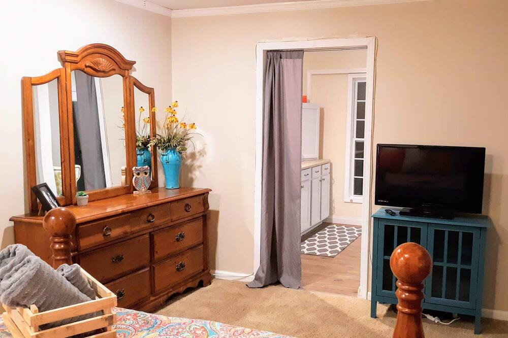 Photo of Livingroom in Wilkesboro