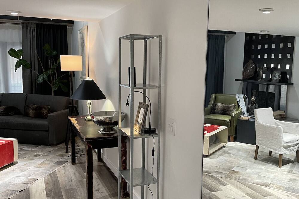 Photo of Livingroom in Coto de Caza