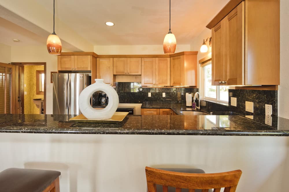 Photo of Kitchen in Kalapana