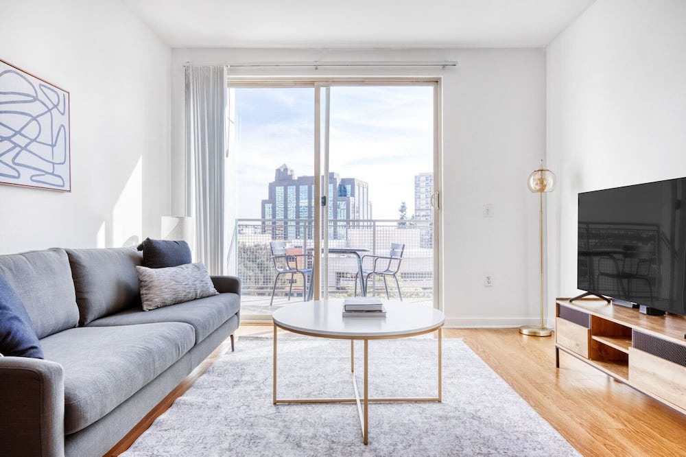 Photo of Livingroom in Little Tokyo