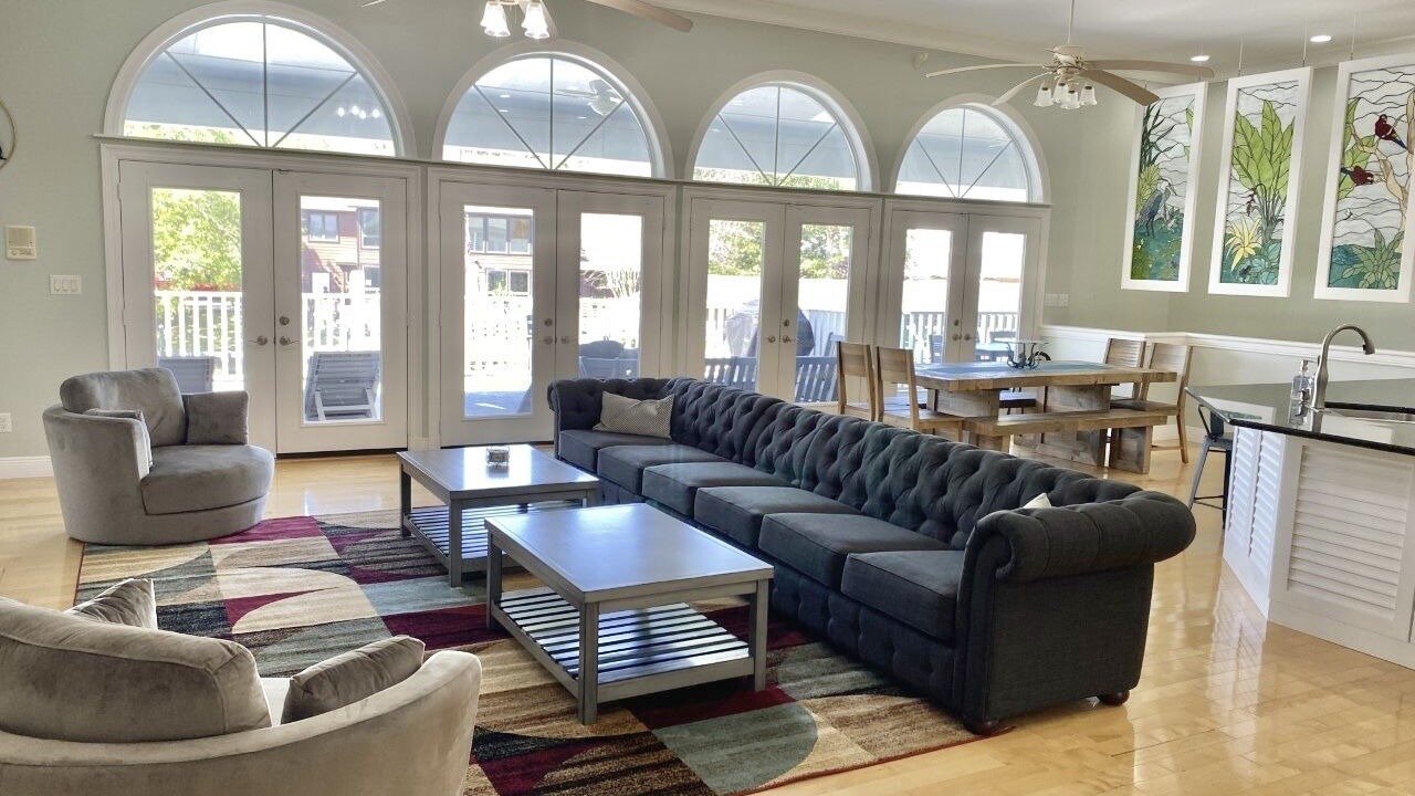 Photo of Livingroom in Gulf Breeze