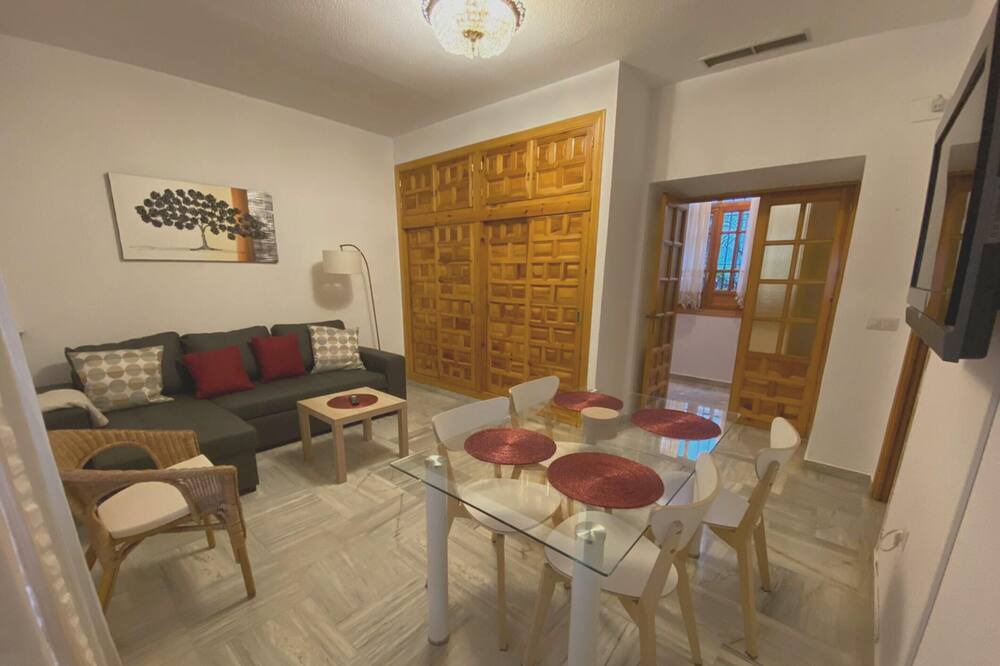 Photo of Livingroom in La Trinidad-San Juan y Todos los Santos