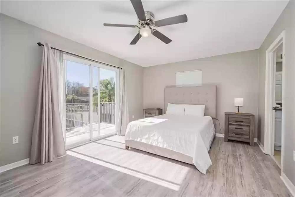 Photo of Bedroom in Lake Wilson Preserve