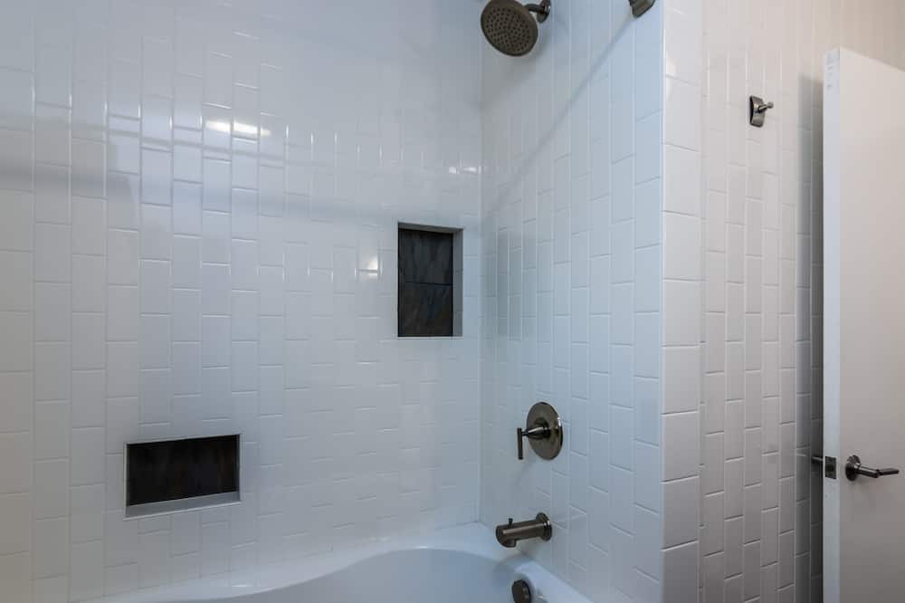 Photo of Bathroom in Winnetka