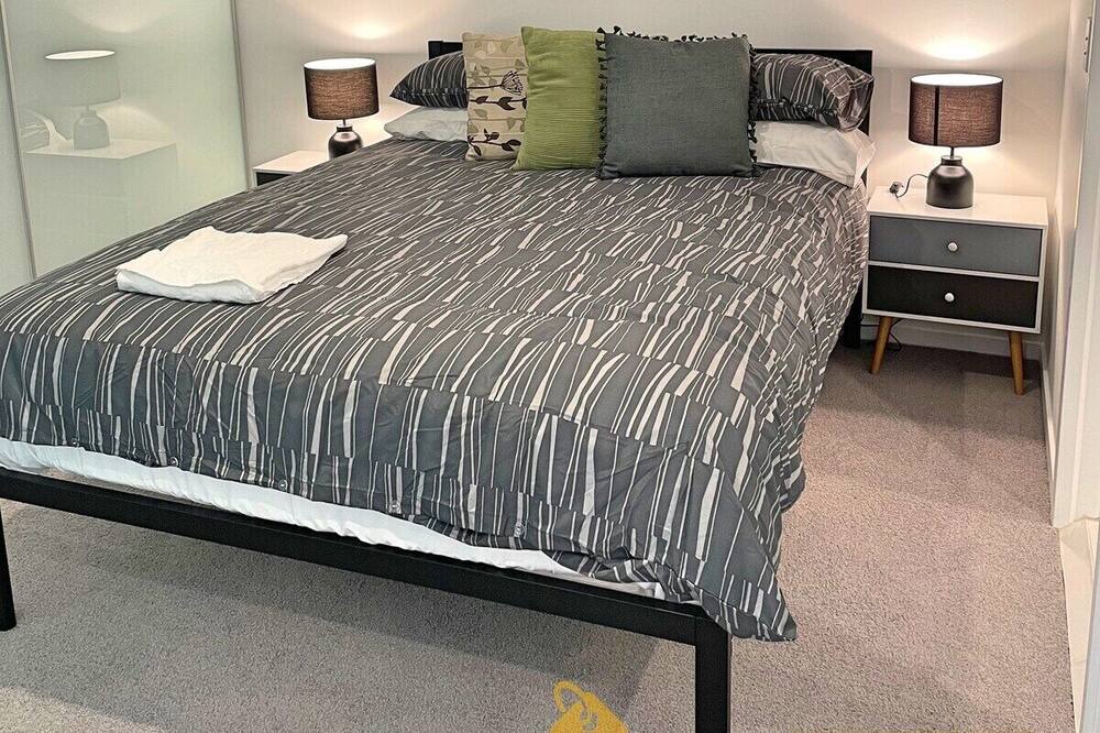 Photo of Bedroom in Reid