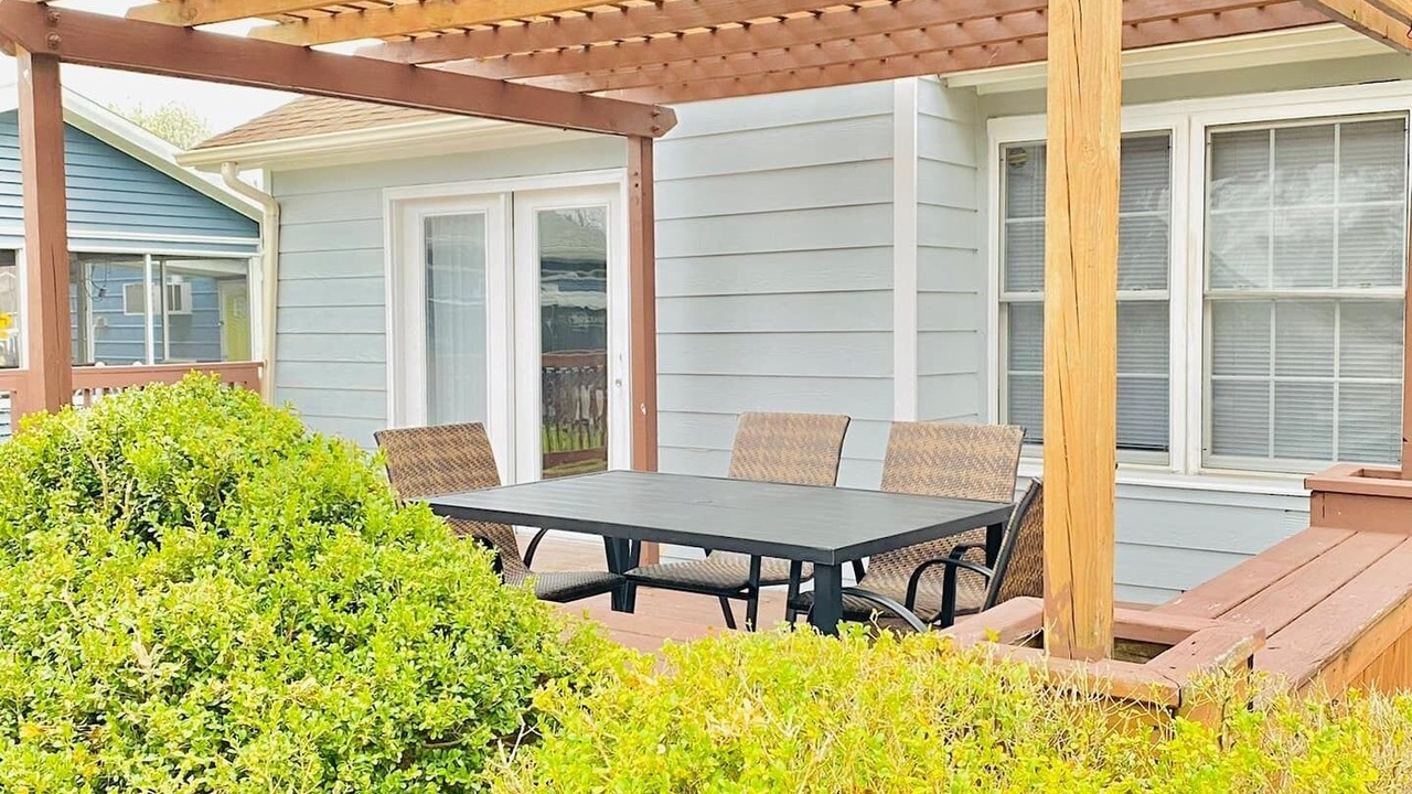 Photo of Outdoor in Piney Green