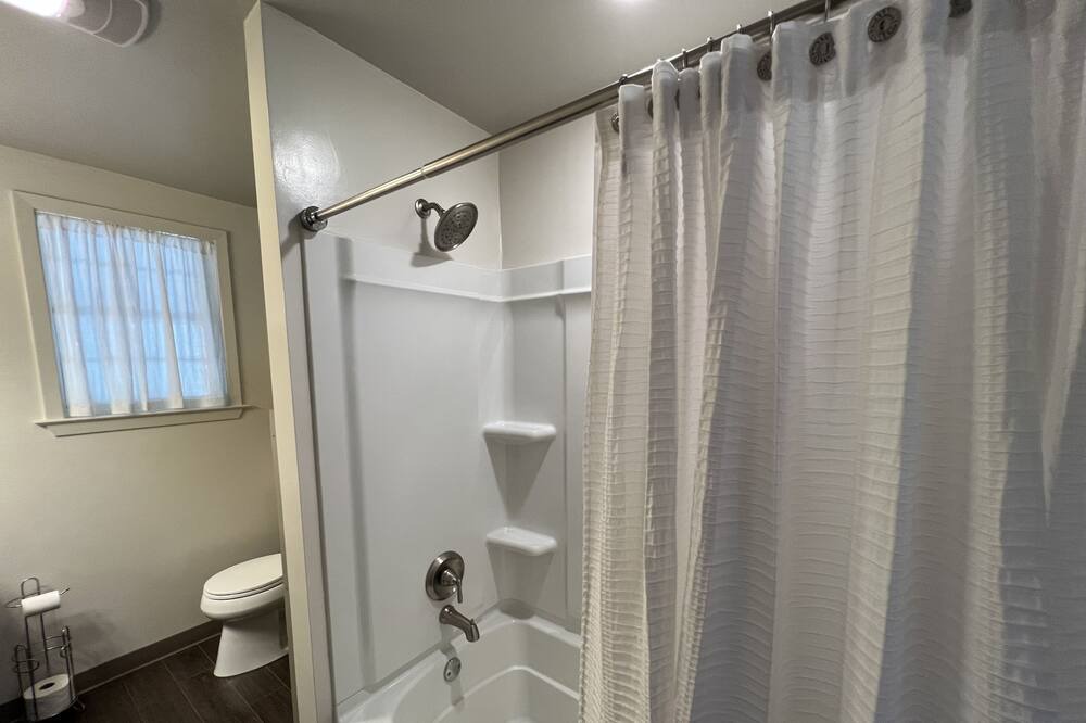 Photo of Bathroom in McComb