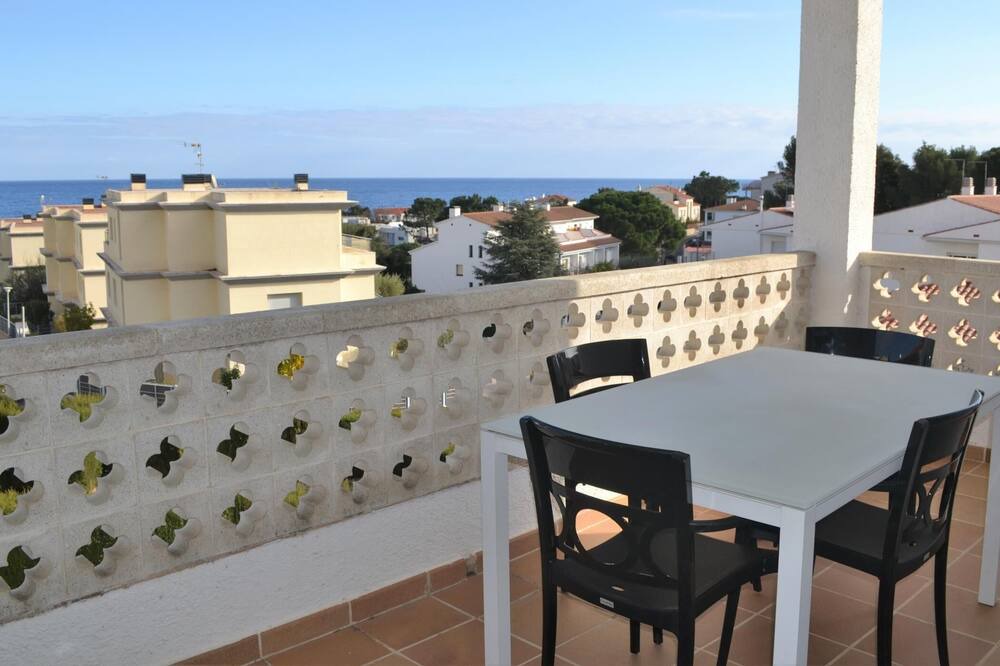 Photo of Patio Balcony in Llanca