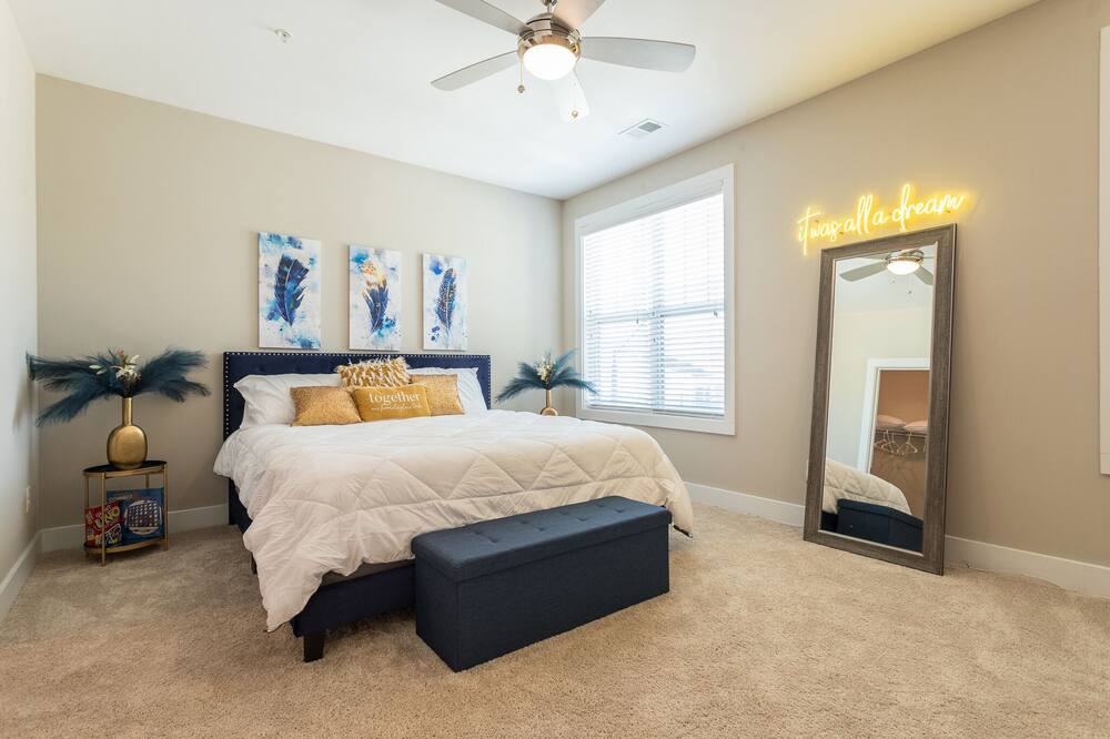 Photo of Bedroom in Northeast Raleigh