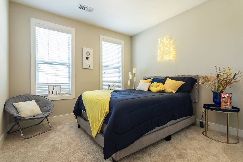 Photo of Bedroom in Northeast Raleigh